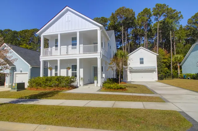 $924,900 | 2342 Lenwick Hall Lane, Johns Island, SC 29455