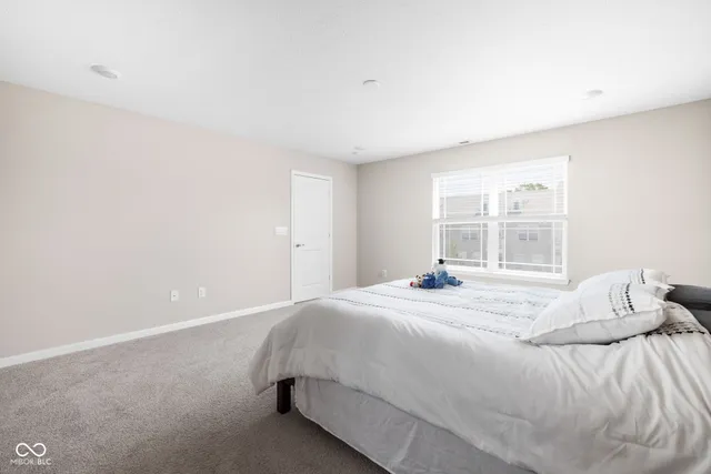 $330,000 | 2892 Maricopa Boulevard, Whitestown, IN 46075