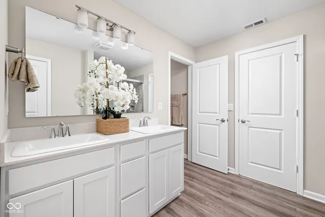 $330,000 | 2892 Maricopa Boulevard, Whitestown, IN 46075