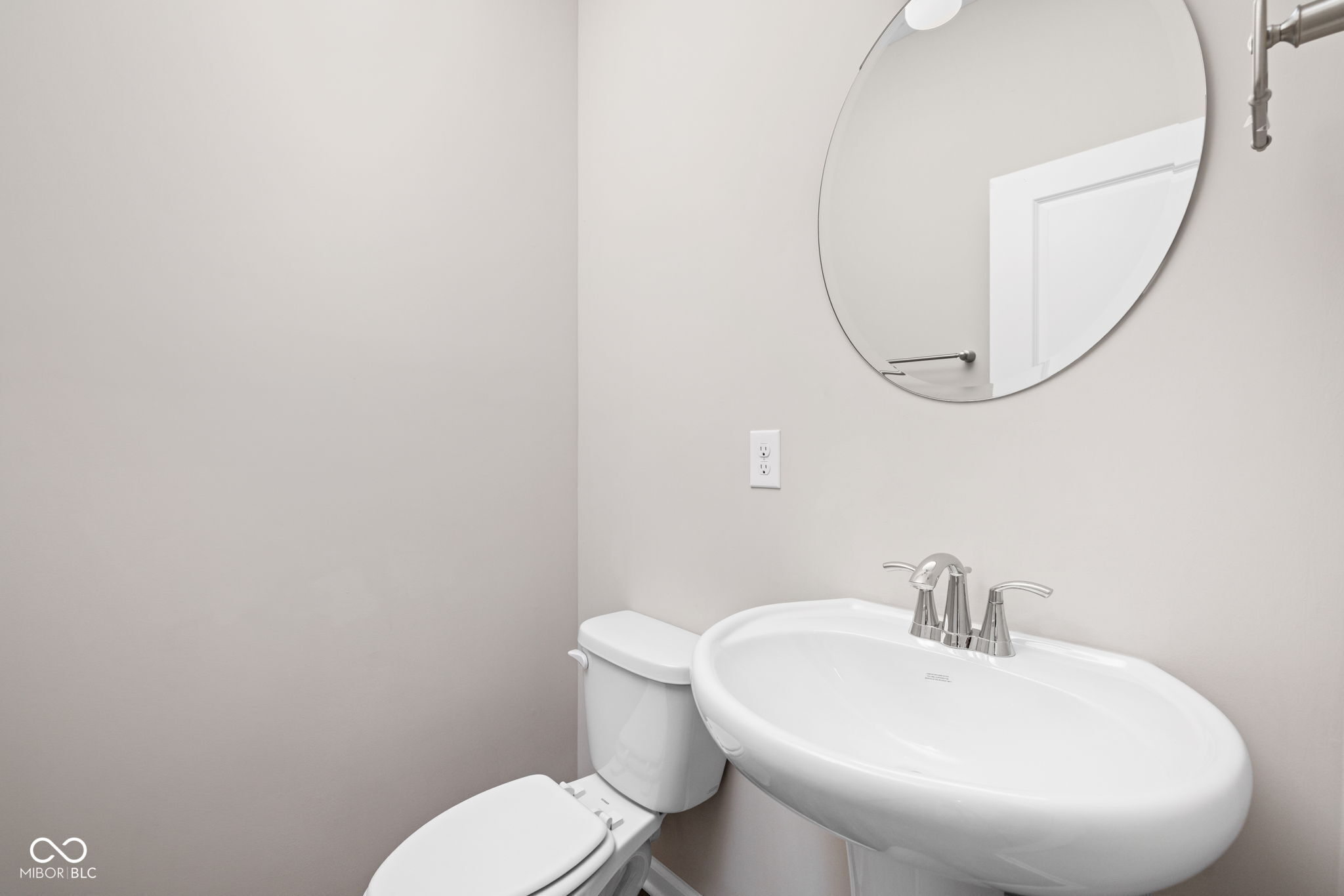 2892 Maricopa Boulevard Whitestown, IN 46075 - Photo 32 of 54