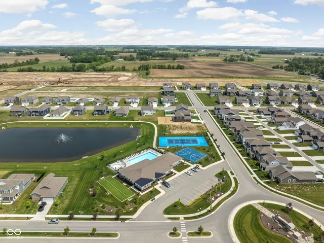 $330,000 | 2892 Maricopa Boulevard, Whitestown, IN 46075