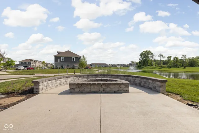 $330,000 | 2892 Maricopa Boulevard, Whitestown, IN 46075