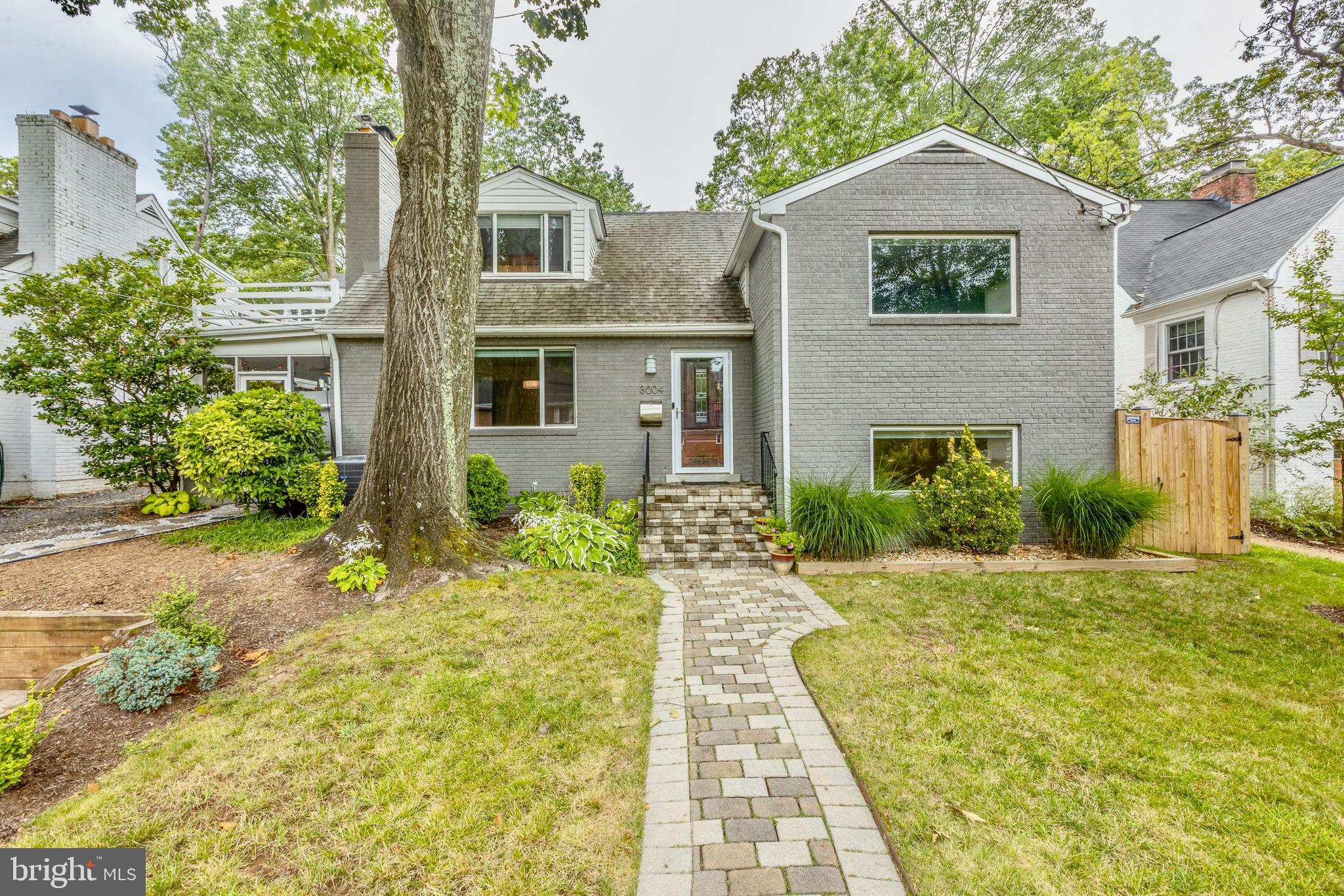 3004 Russell Road Alexandria, VA 22305 - Photo 1 of 1