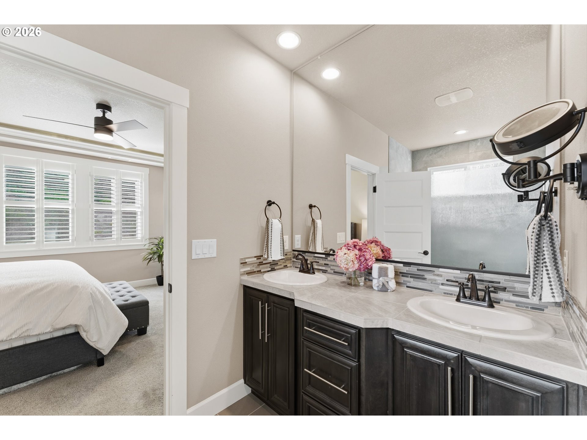 1548 South Harrier Circle Ridgefield, WA 98642 - Photo 23 of 44 En Suite Bathroom