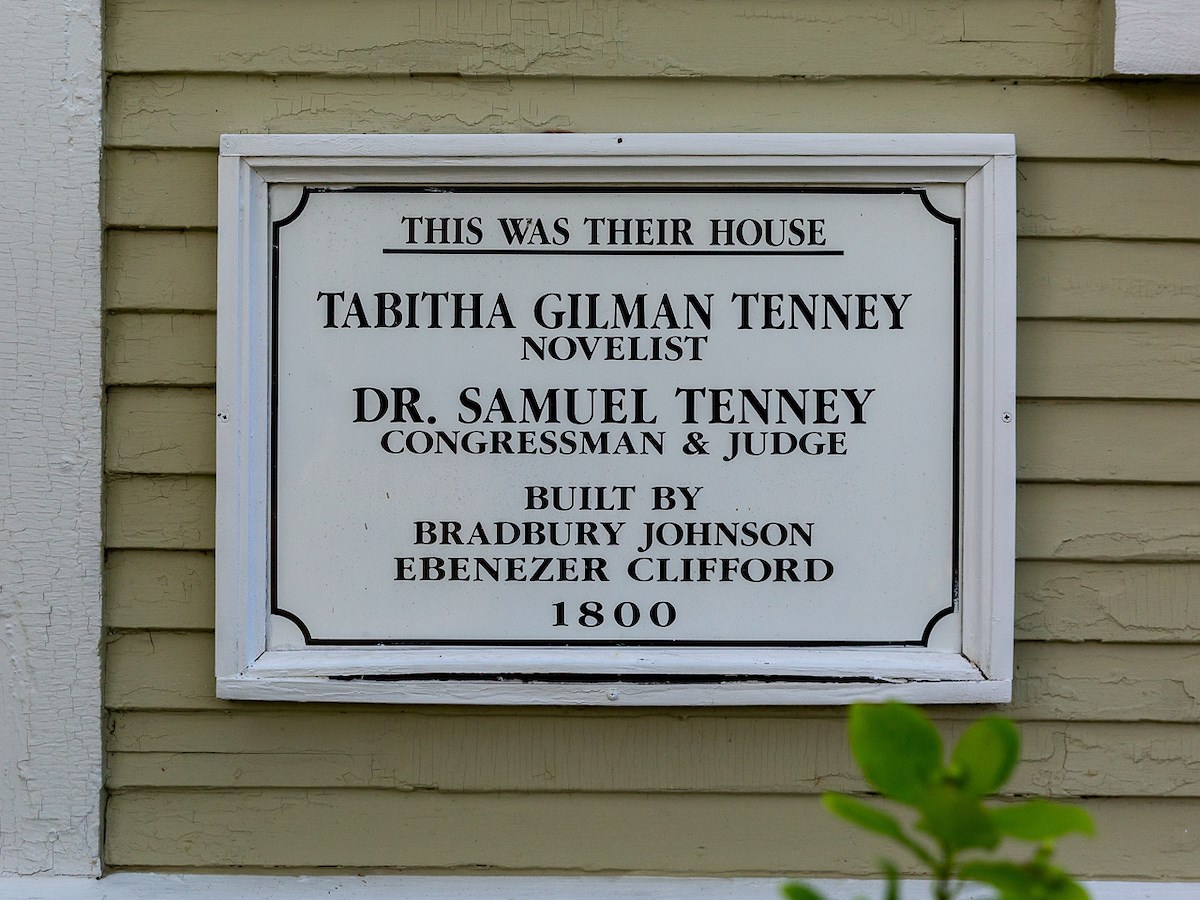 65 High Street Exeter, NH 03833 - Photo 2 of 38