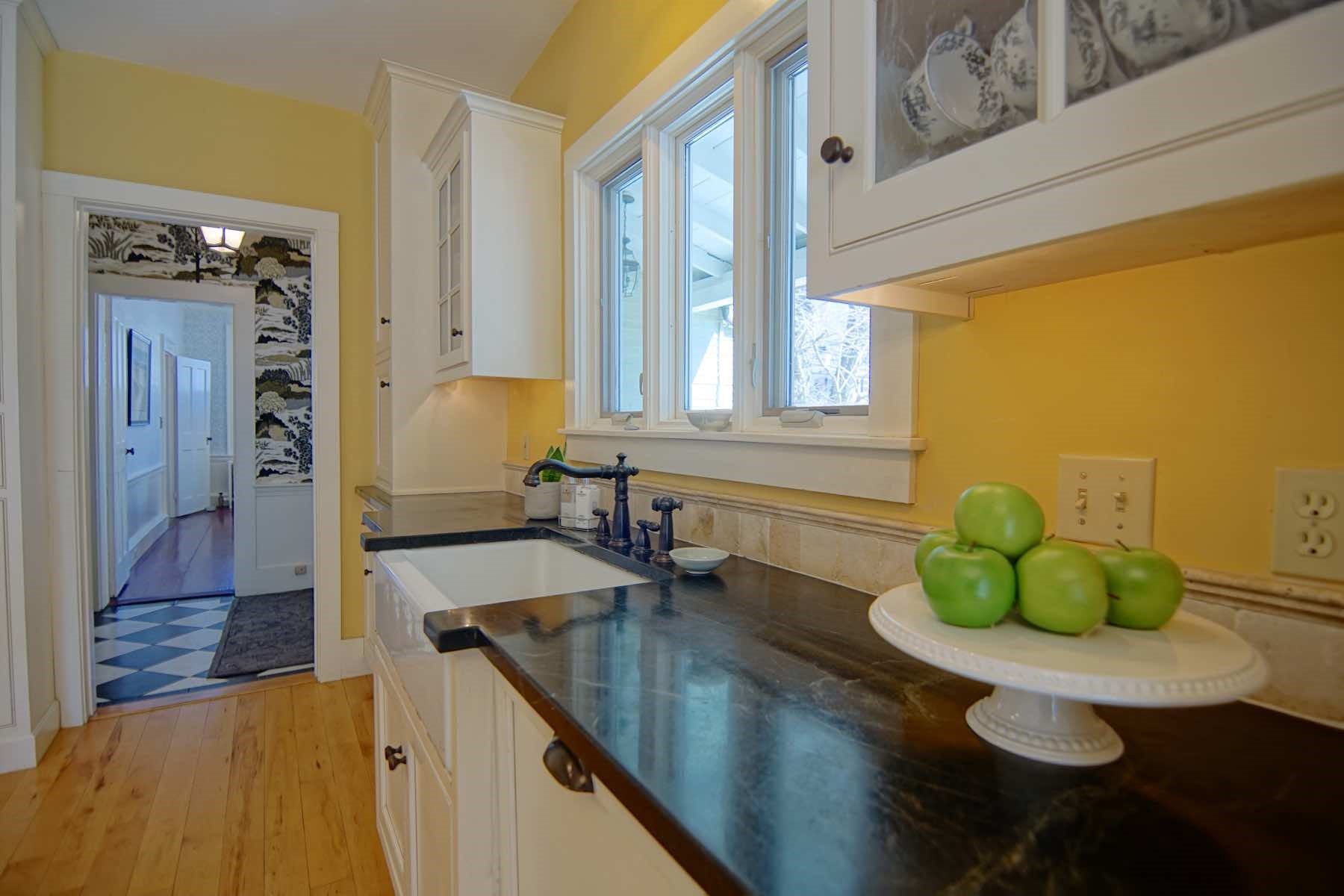 65 High Street Exeter, NH 03833 - Photo 24 of 38