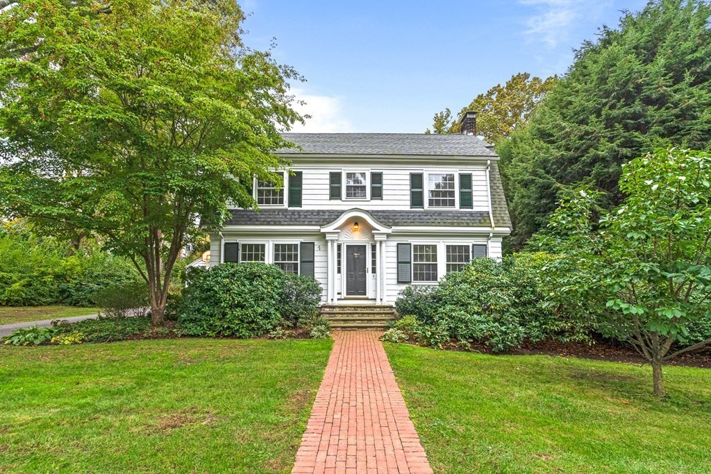 8 Tappan Road Wellesley, MA 02482 - Photo 1 of 33