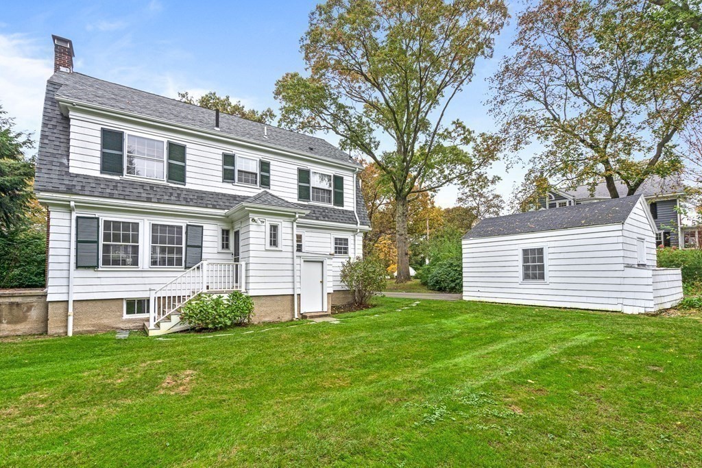 8 Tappan Road Wellesley, MA 02482 - Photo 31 of 33