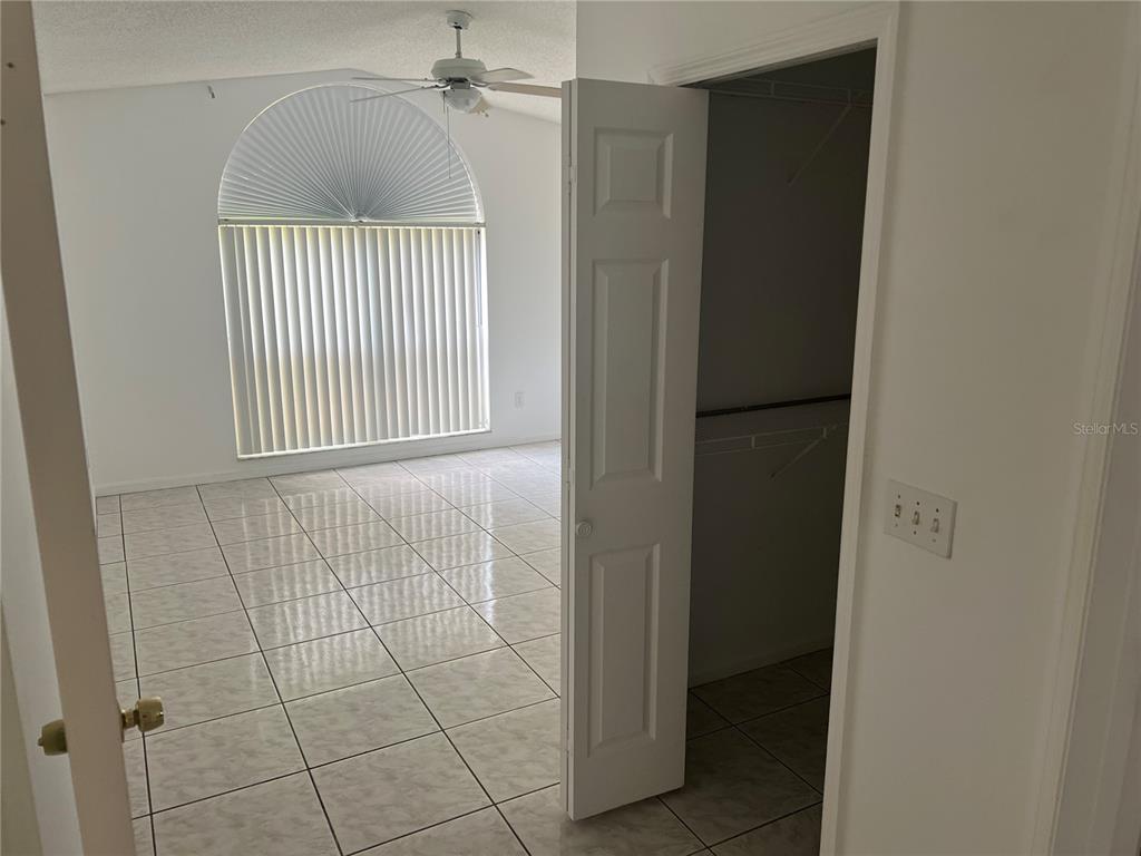 3721 Pickwick Drive Orlando, FL 32817 - Photo 8 of 24