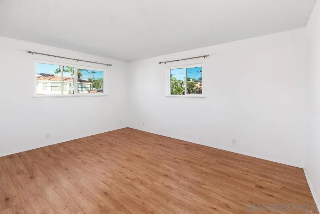 201 4th Street, Unit A Encinitas, CA 92024 - Photo 12 of 19 Gallery Image 12
