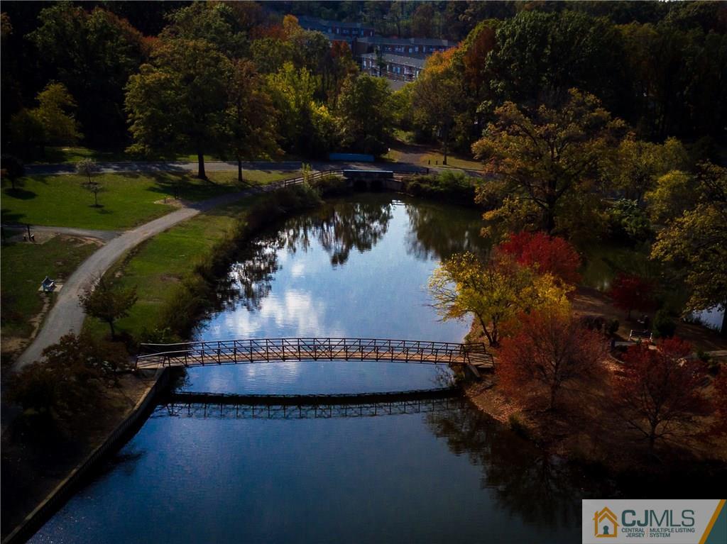 19 Bodnarik Road Edison, NJ 08837 - Photo 47 of 50 a view of a lake from a yard
