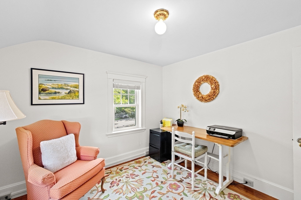 157 Branch Street Scituate, MA 02066 - Photo 24 of 41 a workspace with furniture and window
