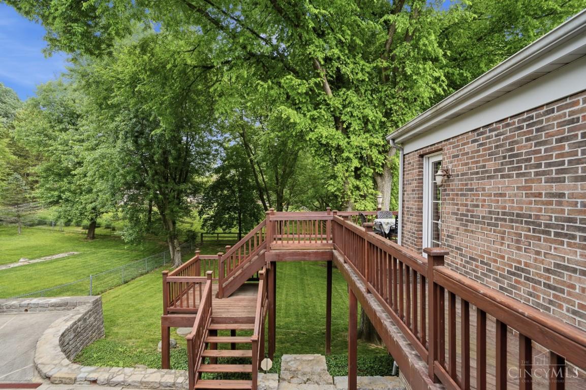 6046 Gaines Road Cincinnati, OH 45247 - Photo 71 of 78