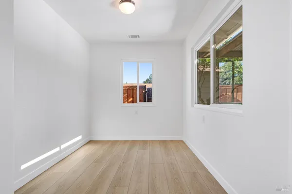 $850,000 | 519 7th Street, Petaluma, CA 94952