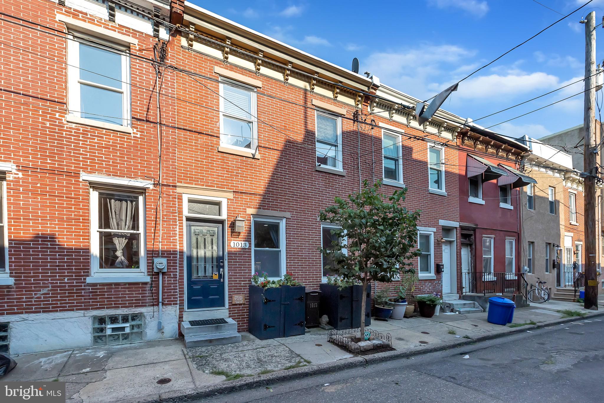 1013 South Bouvier Street Philadelphia, PA 19146 - Photo 1 of 30