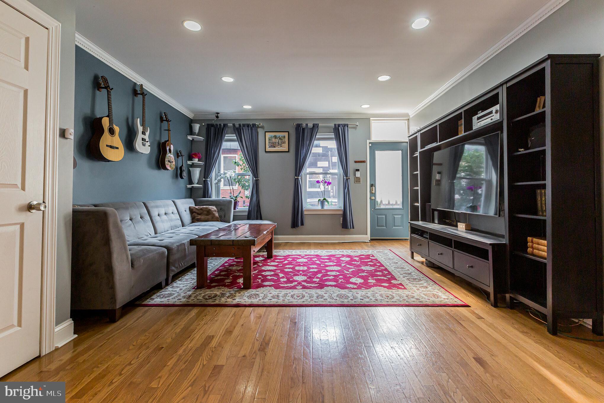 1013 South Bouvier Street Philadelphia, PA 19146 - Photo 6 of 30