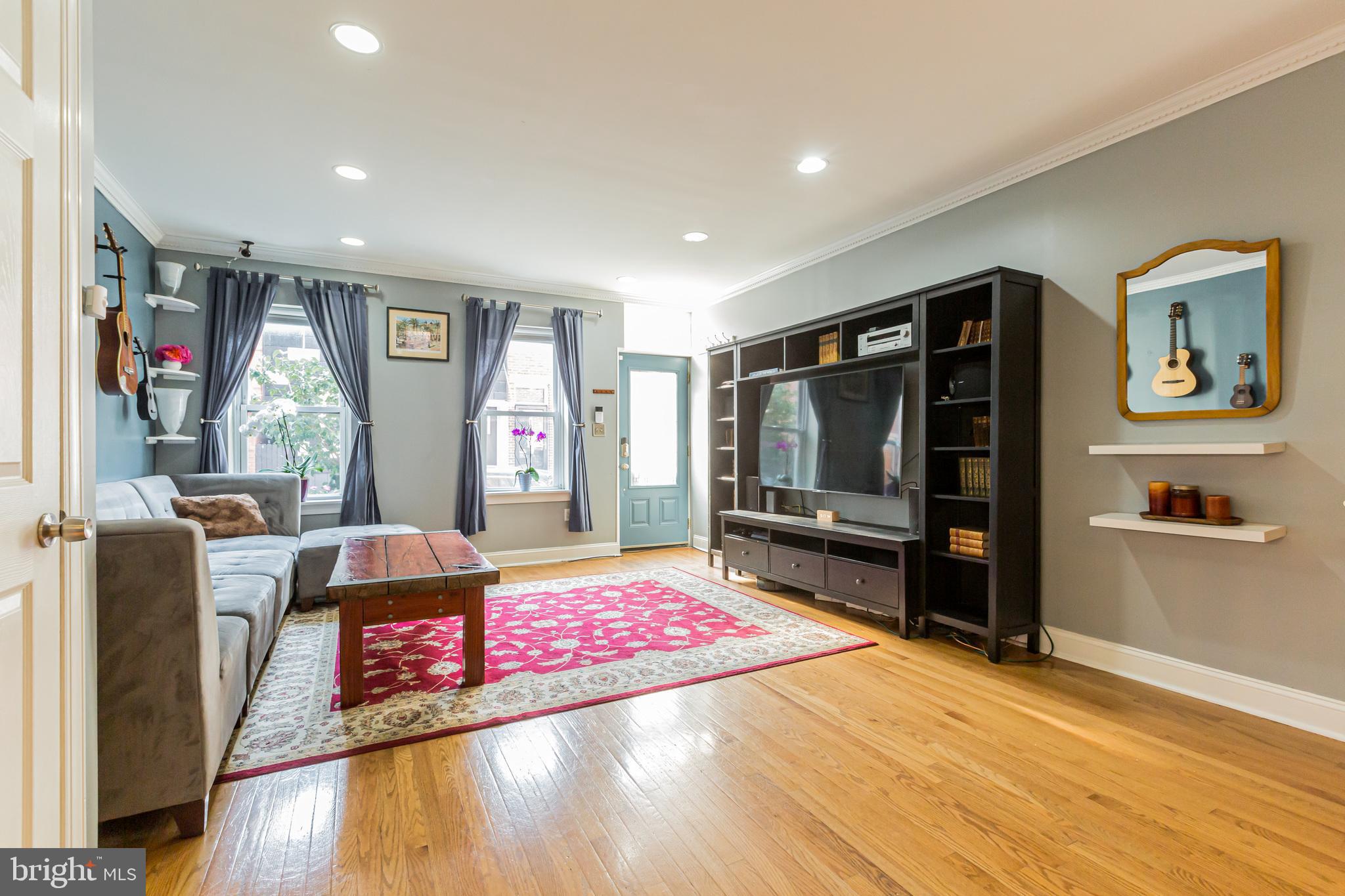 1013 South Bouvier Street Philadelphia, PA 19146 - Photo 8 of 30