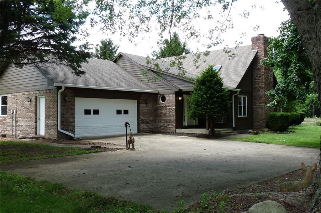 10810 North Rooker Road Mooresville, IN 46158 - Photo 2 of 44 Gallery Image 2