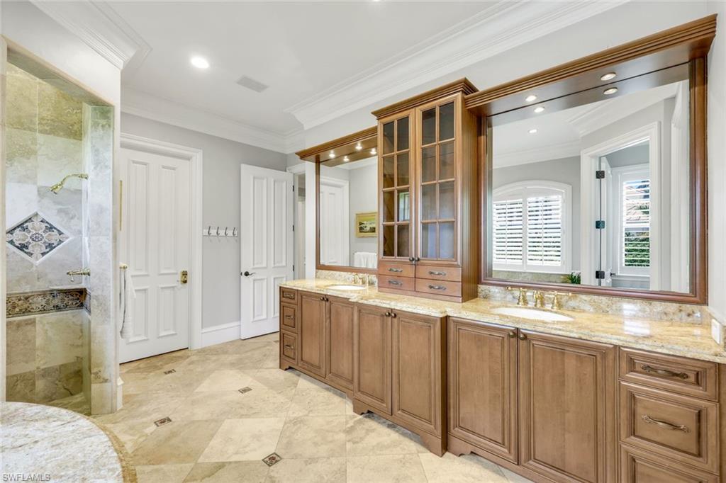 1550 Gordon Drive Naples, FL 34102 - Photo 27 of 49