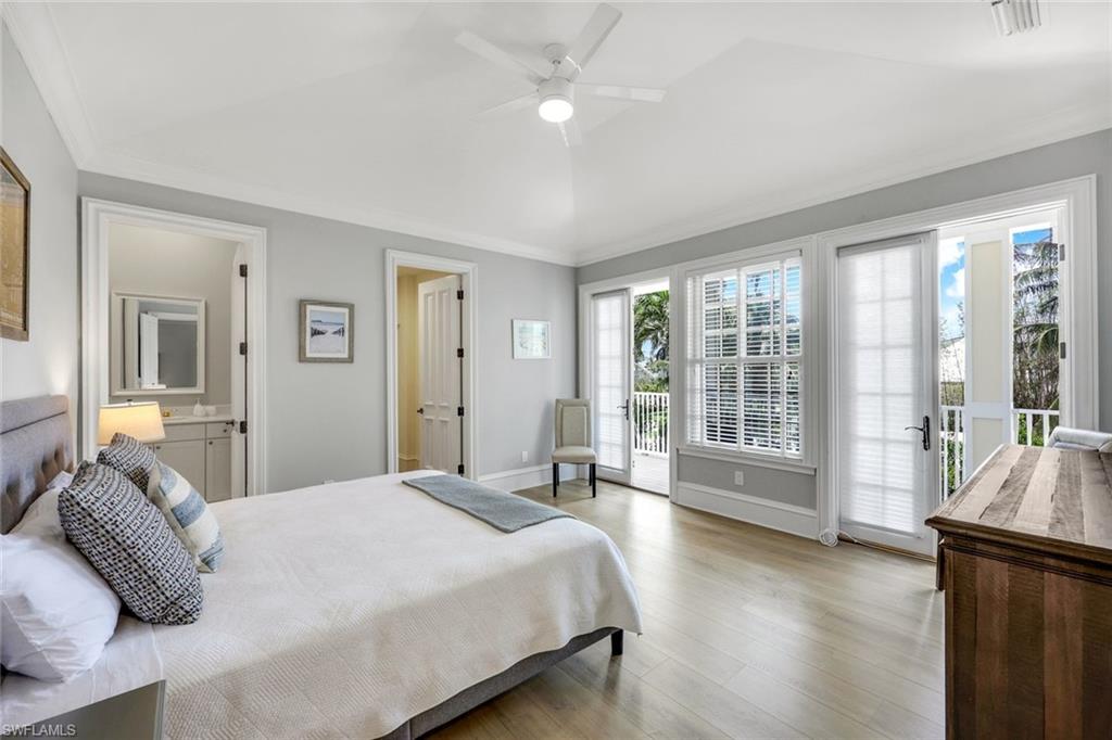 1550 Gordon Drive Naples, FL 34102 - Photo 35 of 49