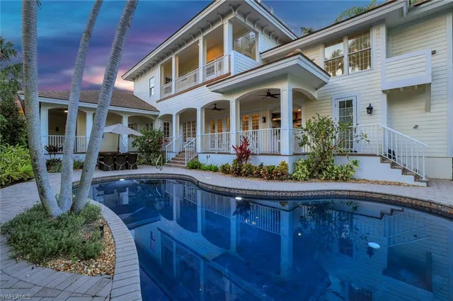 $8,390,000 | 1550 Gordon Drive, Naples, FL 34102