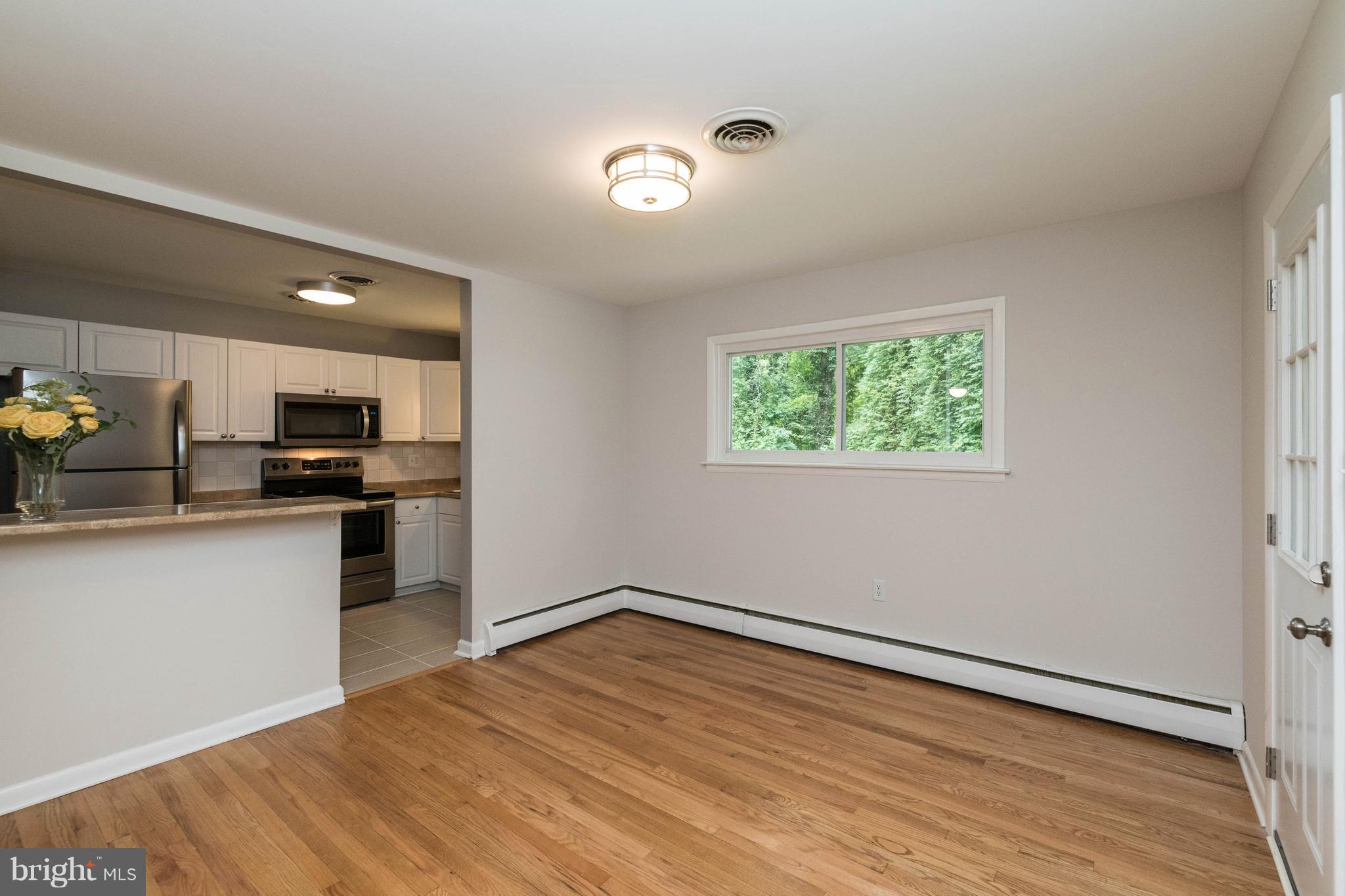 605 Dover Road Pasadena, MD 21122 - Photo 13 of 25 Dining Room