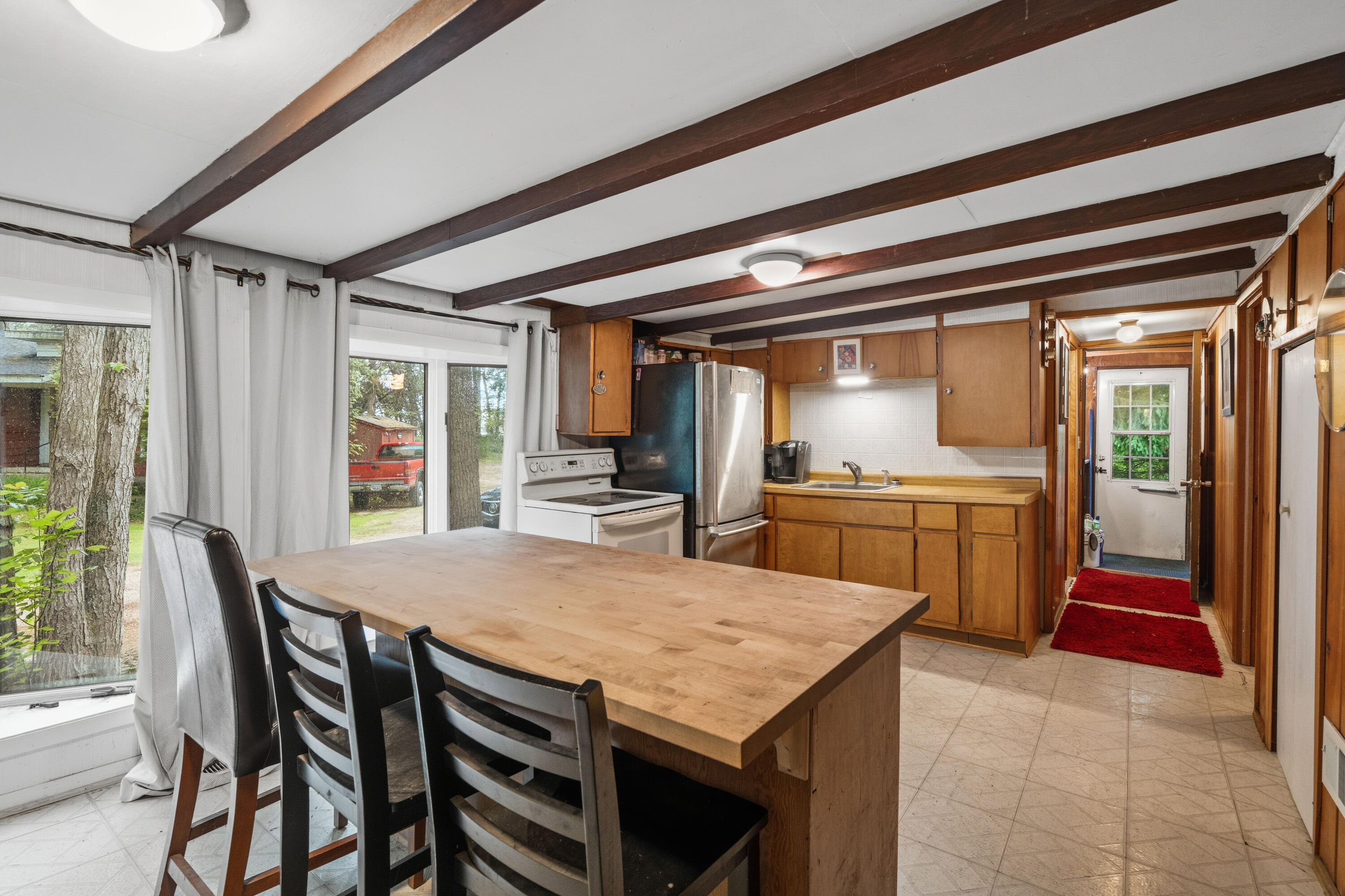 N2220 Foster Road South Holland, WI 53070 - Photo 11 of 38 Primary Dwelling Kitchen