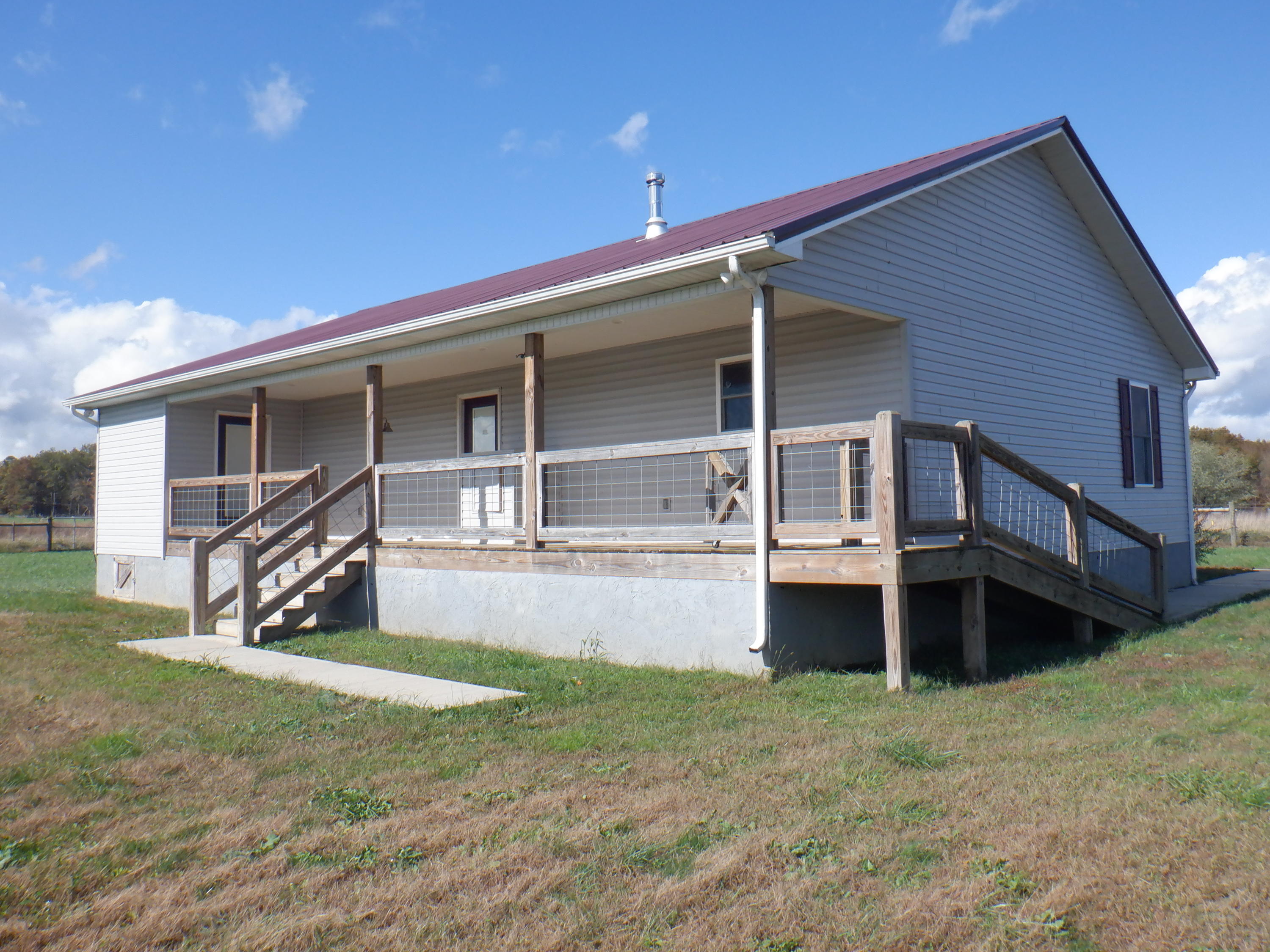 915 Meister Hills Road Deer Lodge, TN 37726 - Photo 3 of 24 DSCF5474