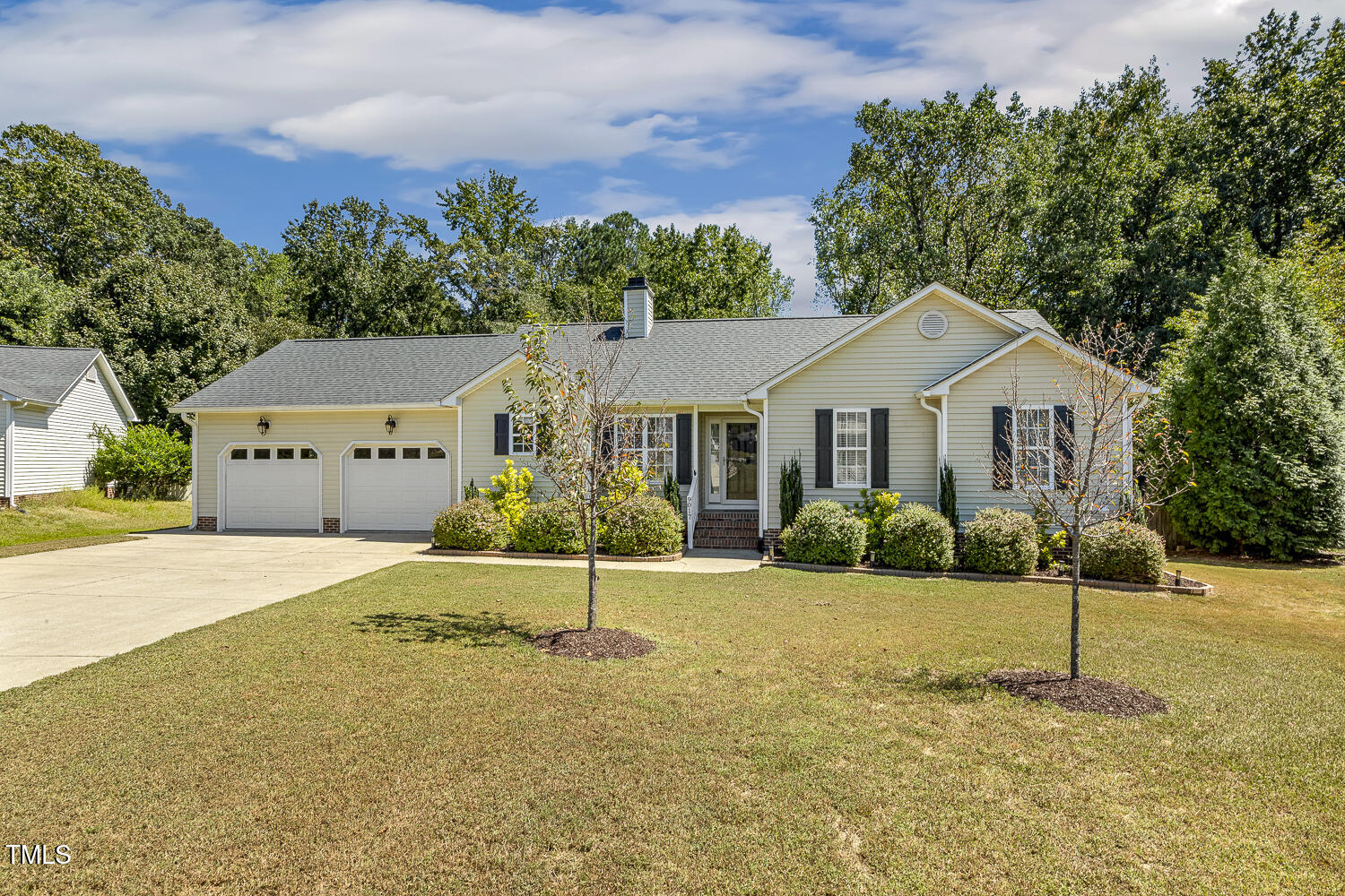 9017 Hunterfox Court Raleigh, NC 27603 - Photo 3 of 55 004