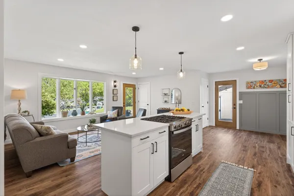$359,900 | 305 Trilane Circle, Norwood Young America, MN 55397