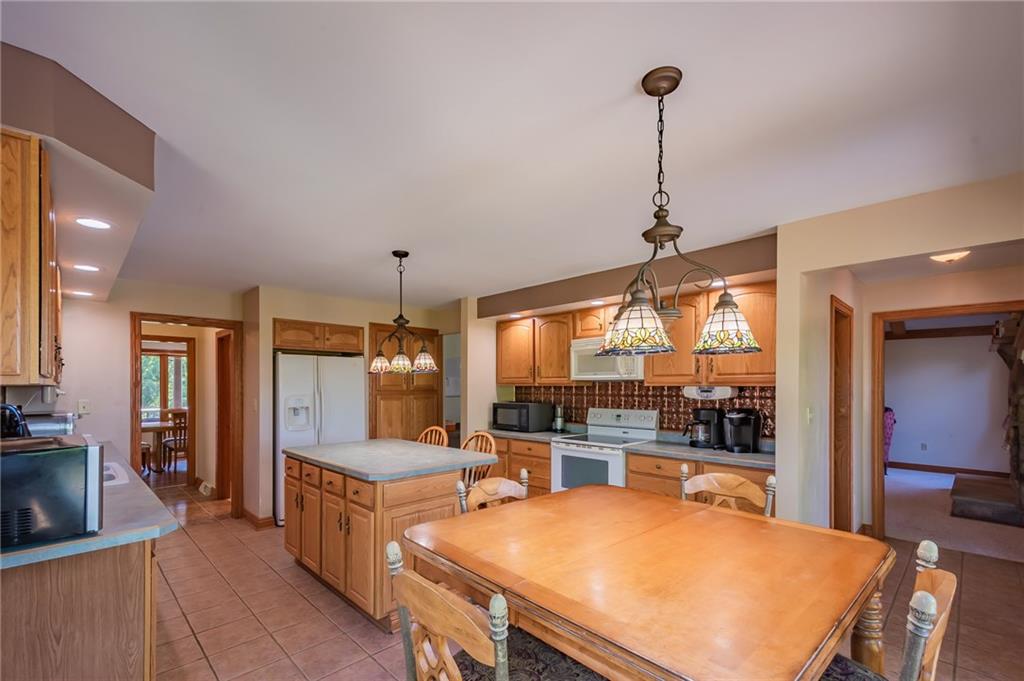 267 Mowl Road Washington, PA 15301 - Photo 5 of 25
