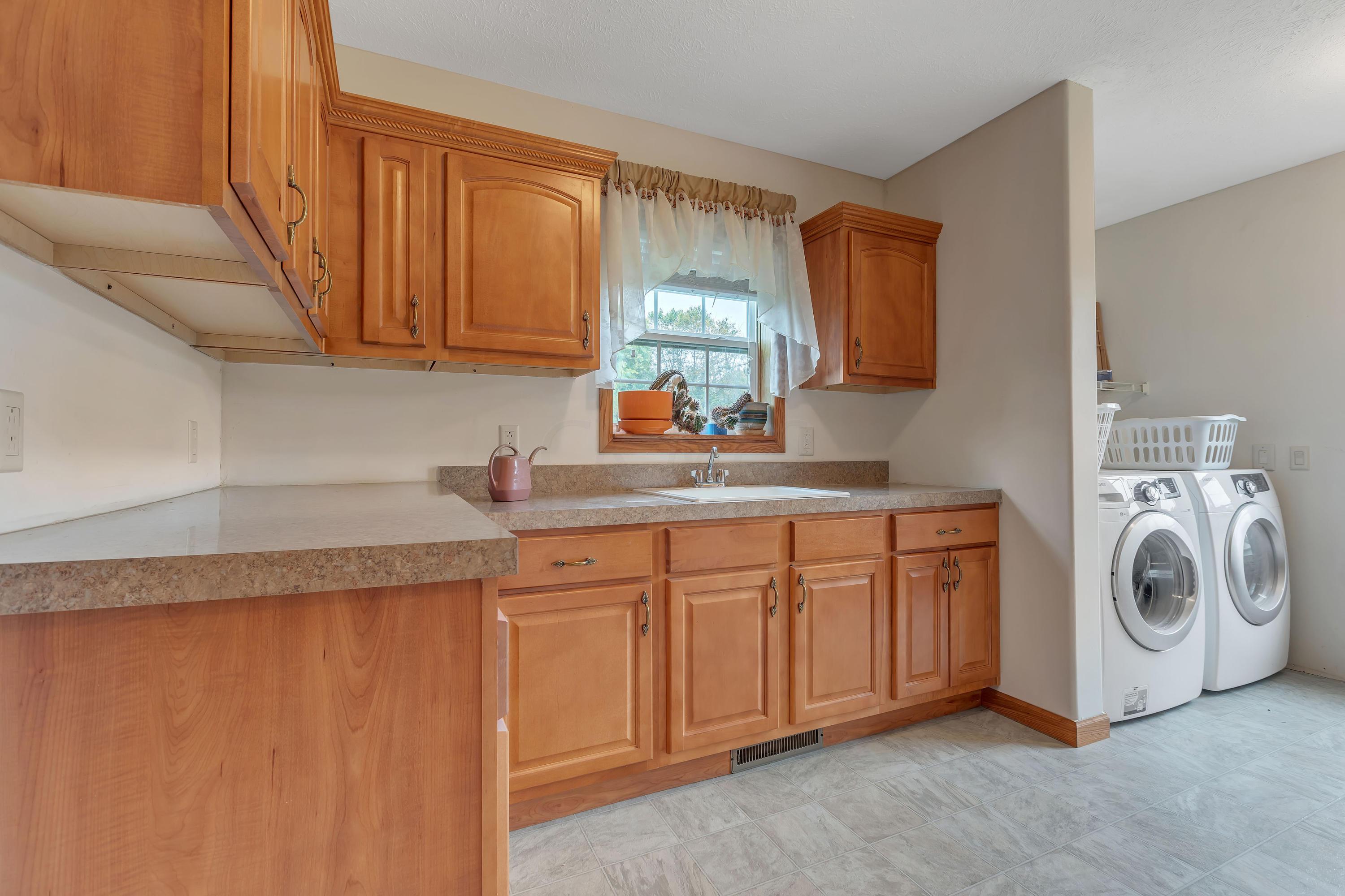6669 Watkins Road Southwest Pataskala, OH 43062 - Photo 47 of 59 Gallery Image 47