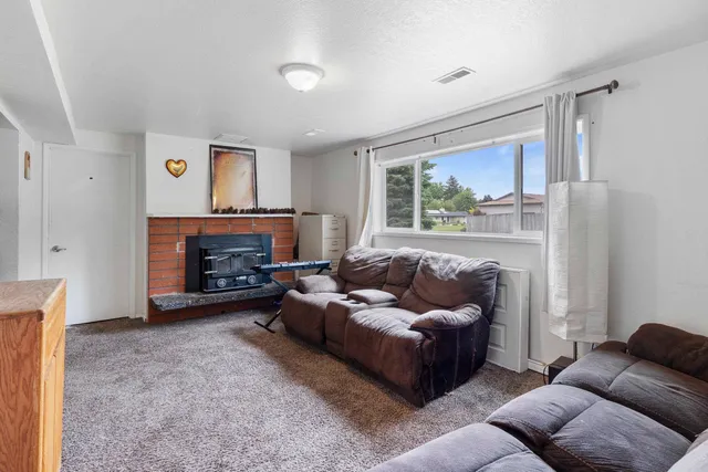 $420,000 | 1711 North McKee Road, Spokane Valley, WA 99016