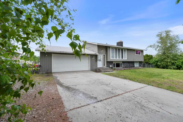 $420,000 | 1711 North McKee Road, Spokane Valley, WA 99016