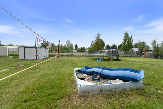 $420,000 | 1711 North McKee Road, Spokane Valley, WA 99016