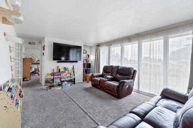 $420,000 | 1711 North McKee Road, Spokane Valley, WA 99016