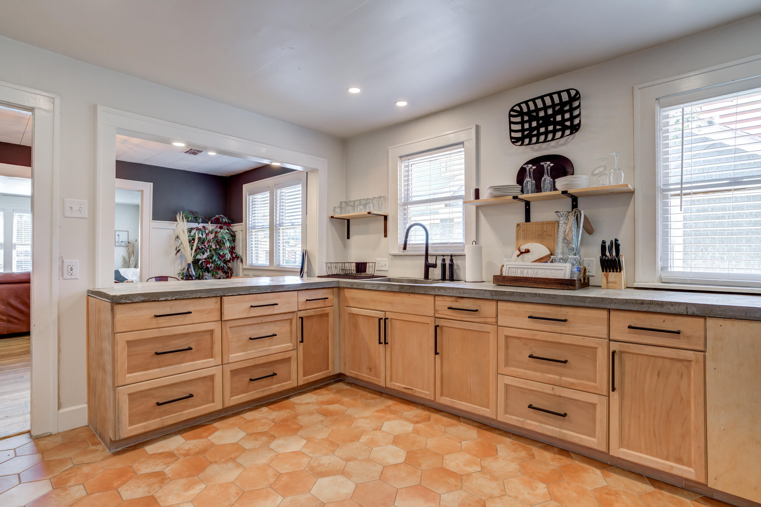 2116 25th Street Lubbock, TX 79411 - Photo 22 of 39 DSC04174_5_6_7_8