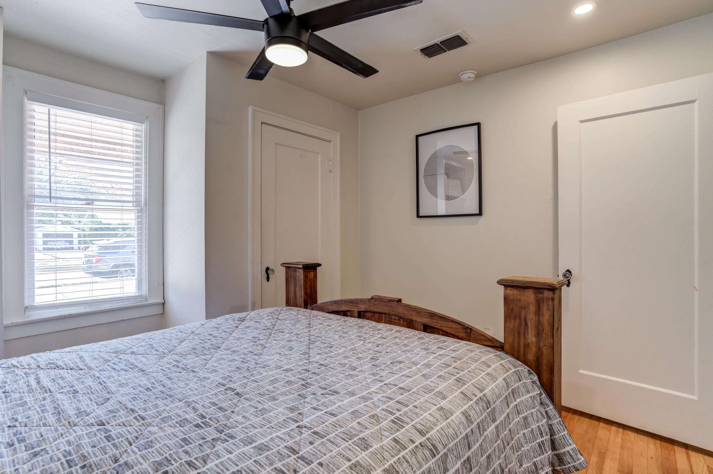 2116 25th Street Lubbock, TX 79411 - Photo 25 of 39 DSC04239_40_41_42_43