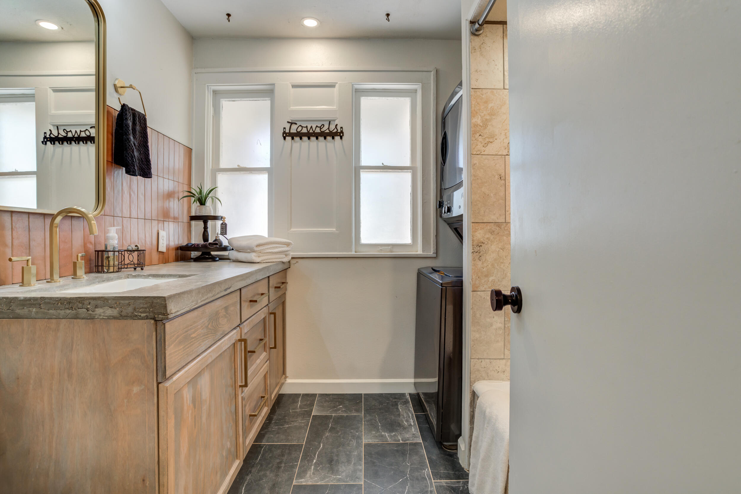 2116 25th Street Lubbock, TX 79411 - Photo 29 of 39 DSC04219_20_21_22_23