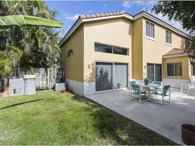 11230 Renaissance Road Hollywood, FL 33026 - Photo 13 of 14 Exterior Back Other