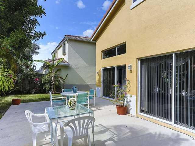 11230 Renaissance Road Hollywood, FL 33026 - Photo 2 of 14 Exterior Back Other