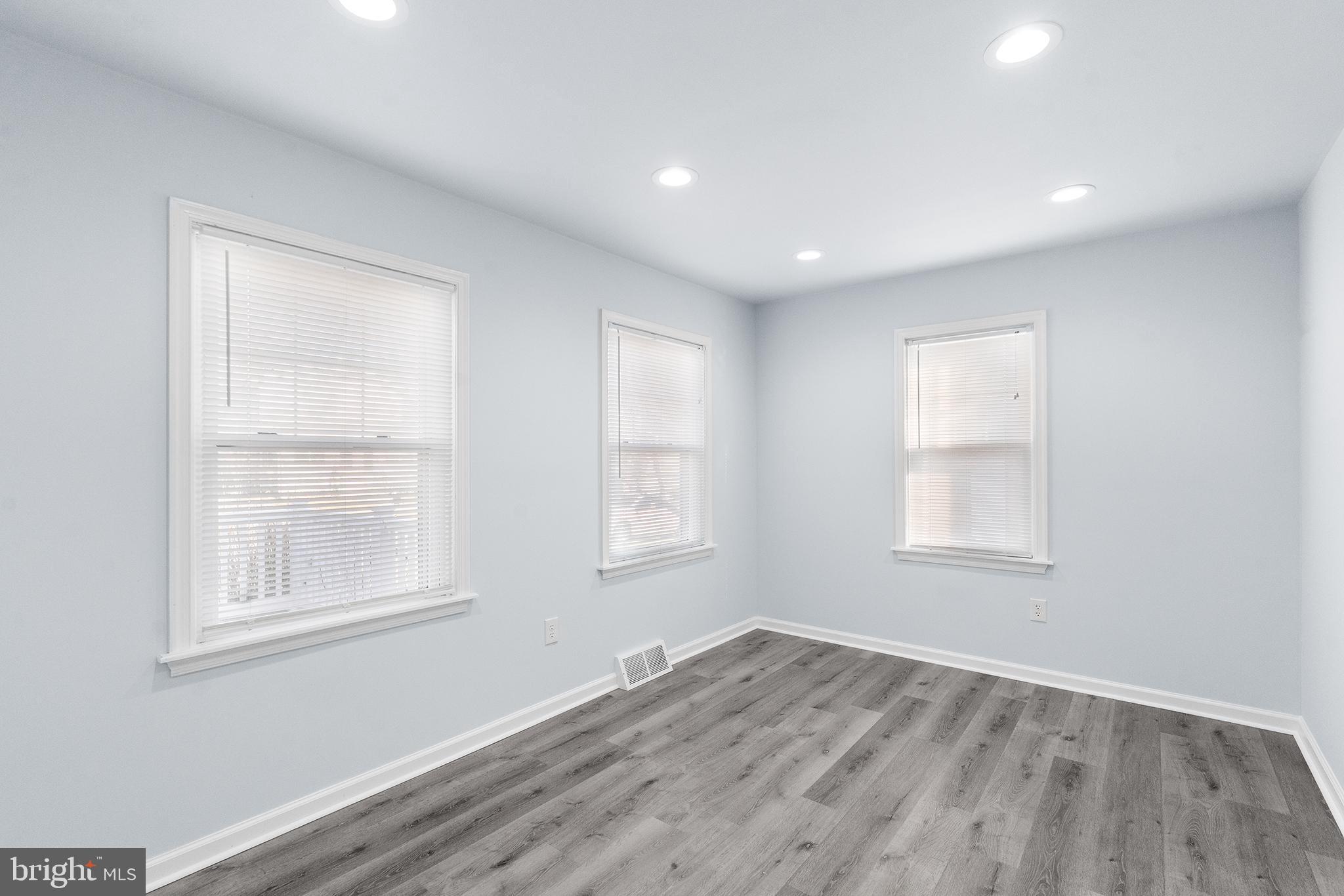 4948 Greenwood Street Brookhaven, PA 19015 - Photo 14 of 44