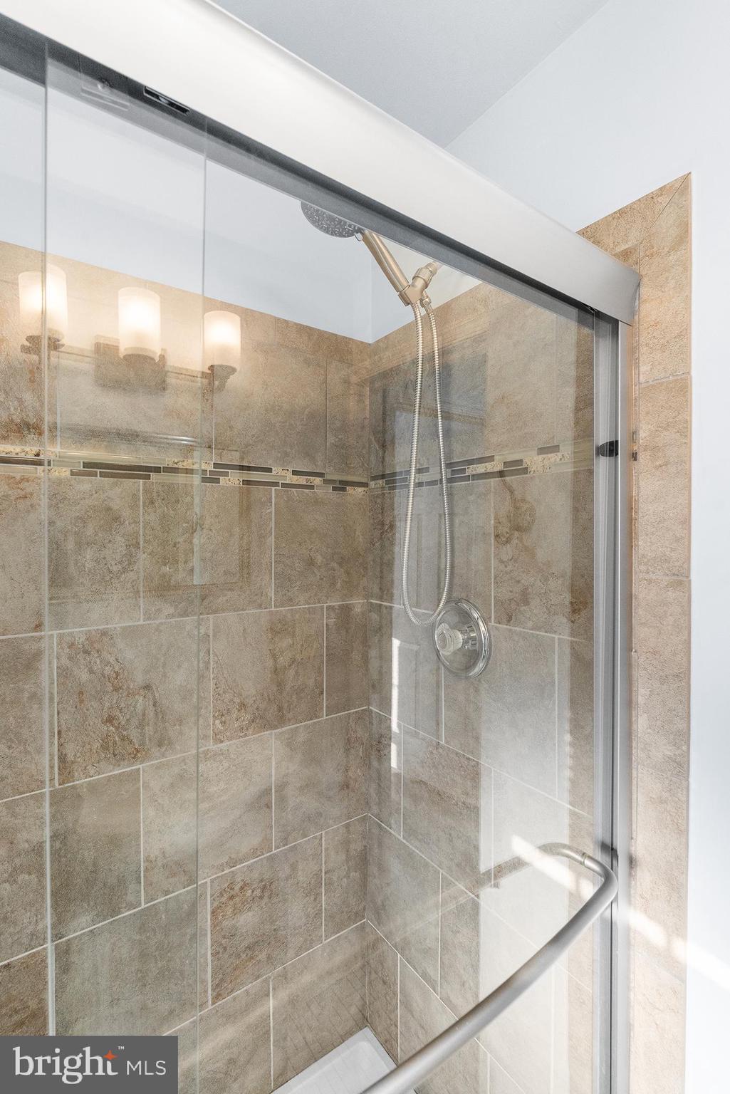 4948 Greenwood Street Brookhaven, PA 19015 - Photo 19 of 44