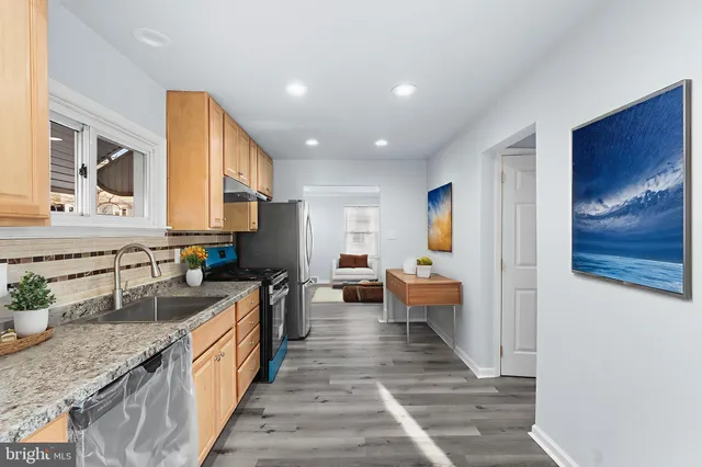 $345,000 | 4948 Greenwood Street, Brookhaven, PA 19015