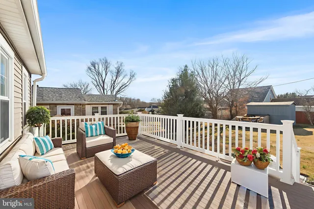 $345,000 | 4948 Greenwood Street, Brookhaven, PA 19015