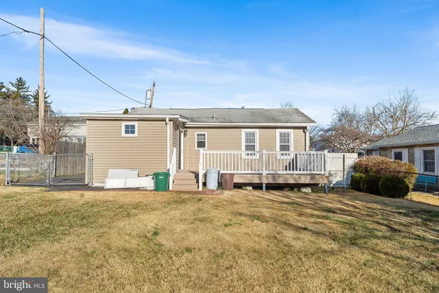 $345,000 | 4948 Greenwood Street, Brookhaven, PA 19015