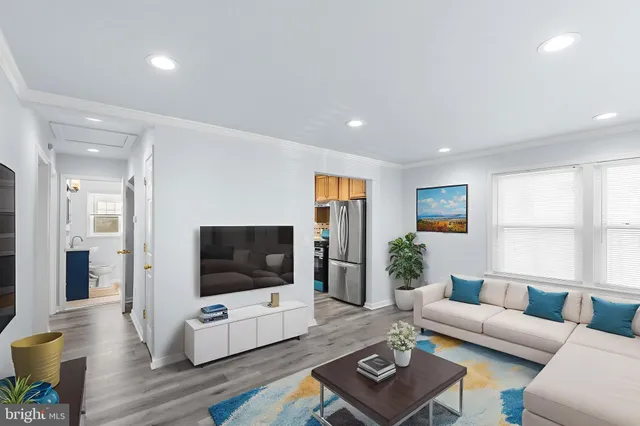 $345,000 | 4948 Greenwood Street, Brookhaven, PA 19015