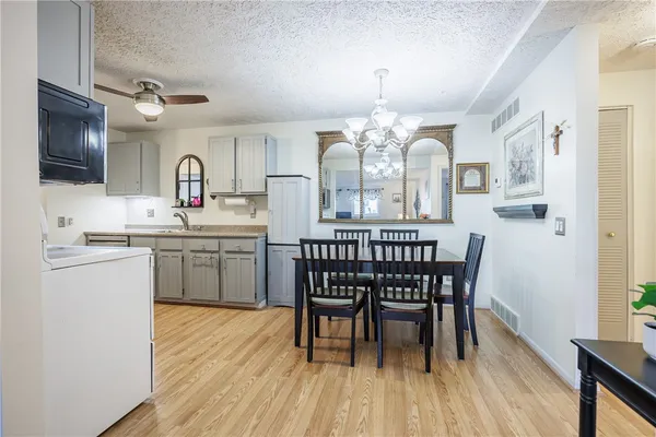 $134,900 | 21 High Gate Trail, Unit 4, Perinton, NY 14450