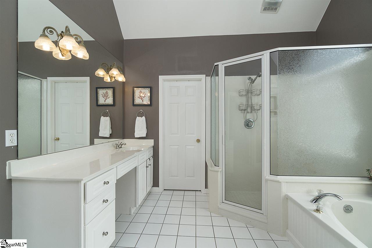 112 Richglen Way Greer, SC 29650 - Photo 19 of 30 Gallery Image 19