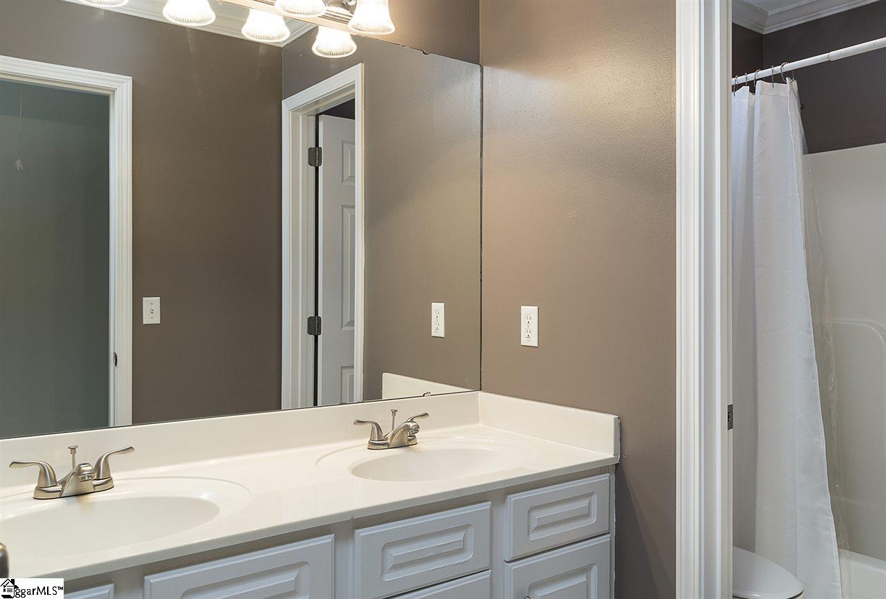 112 Richglen Way Greer, SC 29650 - Photo 23 of 30 Gallery Image 23